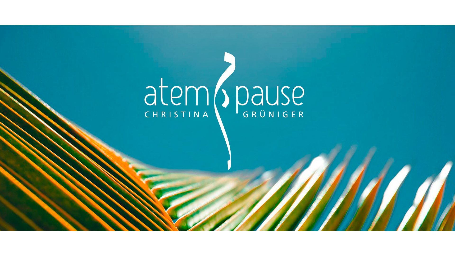 atempause Keyvisual mit Palmblatt